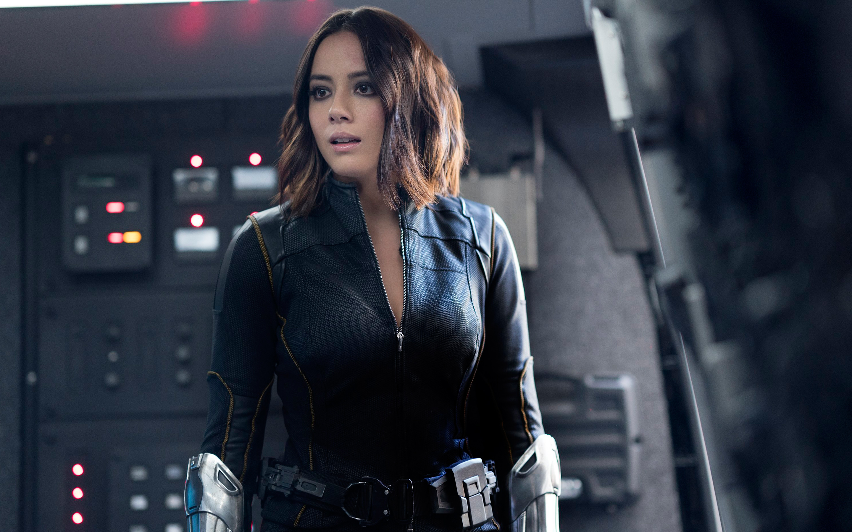 Chloe Bennet Daisy Johnson Agents Of Shield Wallpaper - Chloe Bennet From Agents Of Shield - HD Wallpaper 