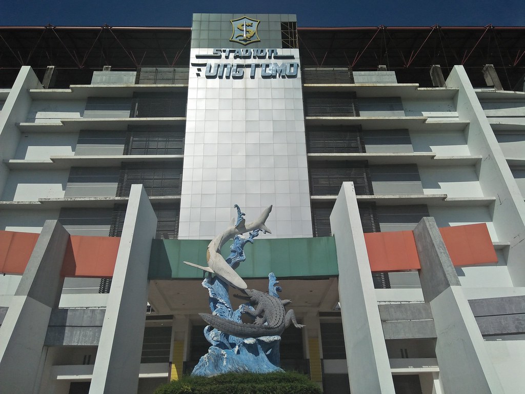 Commercial Building - HD Wallpaper 