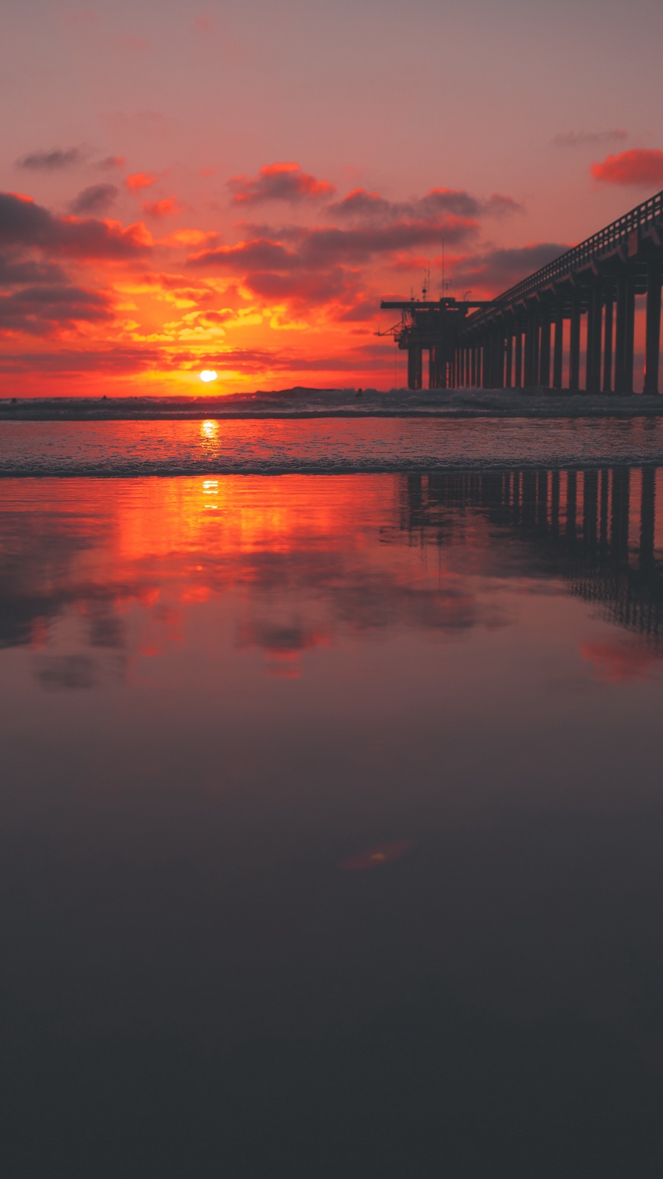 Wallpaper Sea, Pier, Sunset, Sky - Sunset In The Sky Iphone - HD Wallpaper 