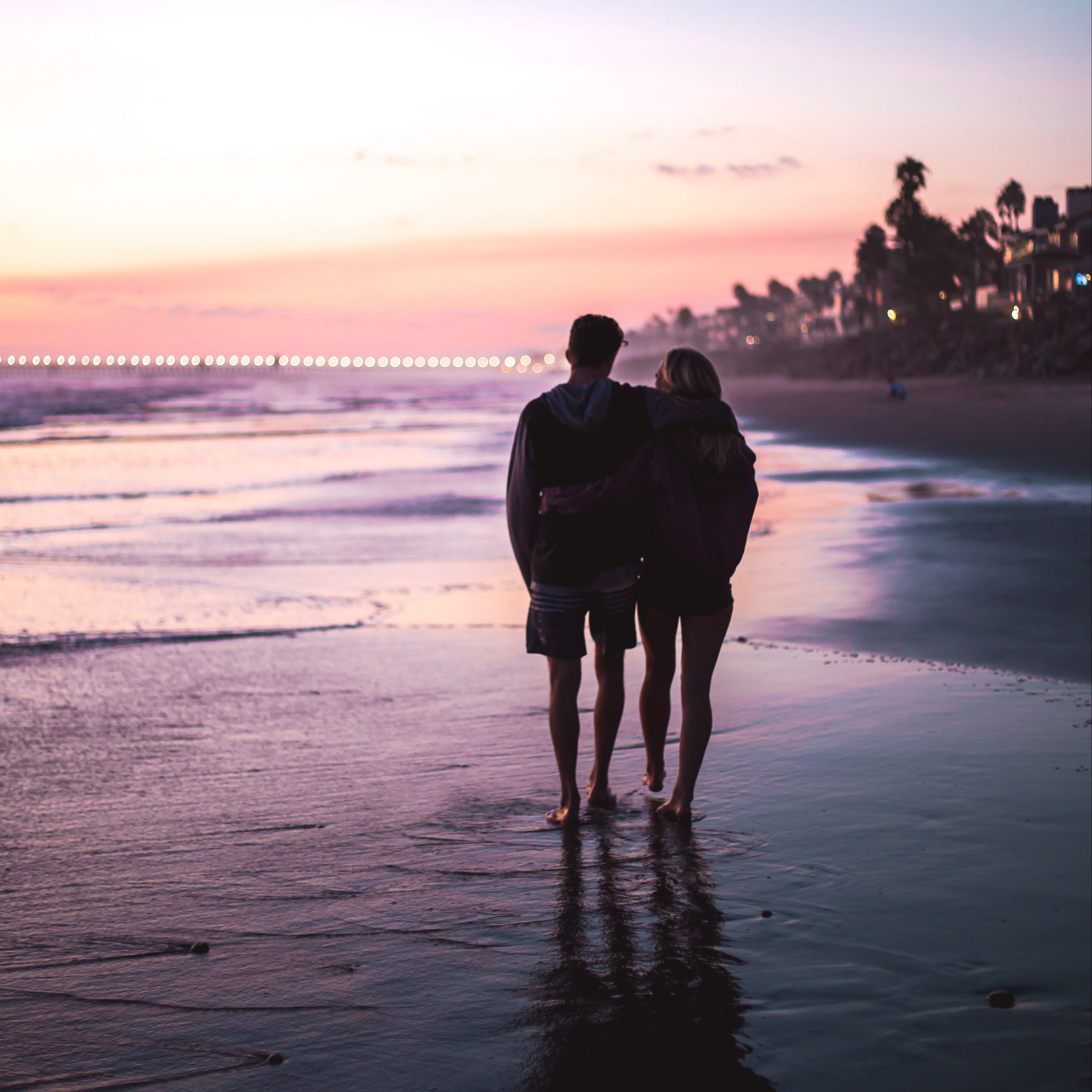 Wallpaper Pair, Hug, Beach, Love, Romance - دونفره - HD Wallpaper 