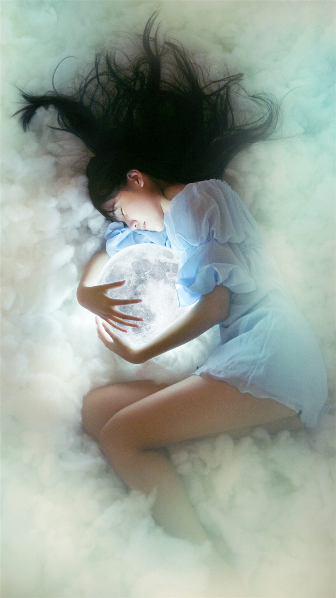 Girl Hugging The Moon - HD Wallpaper 