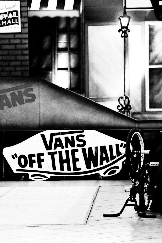 Vans Off The Wall Wallpaper Hd Iphone 