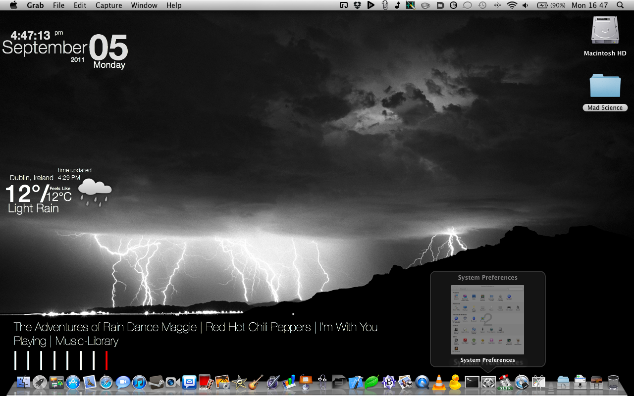 Thunderstorm Wallpaper Black And White - HD Wallpaper 