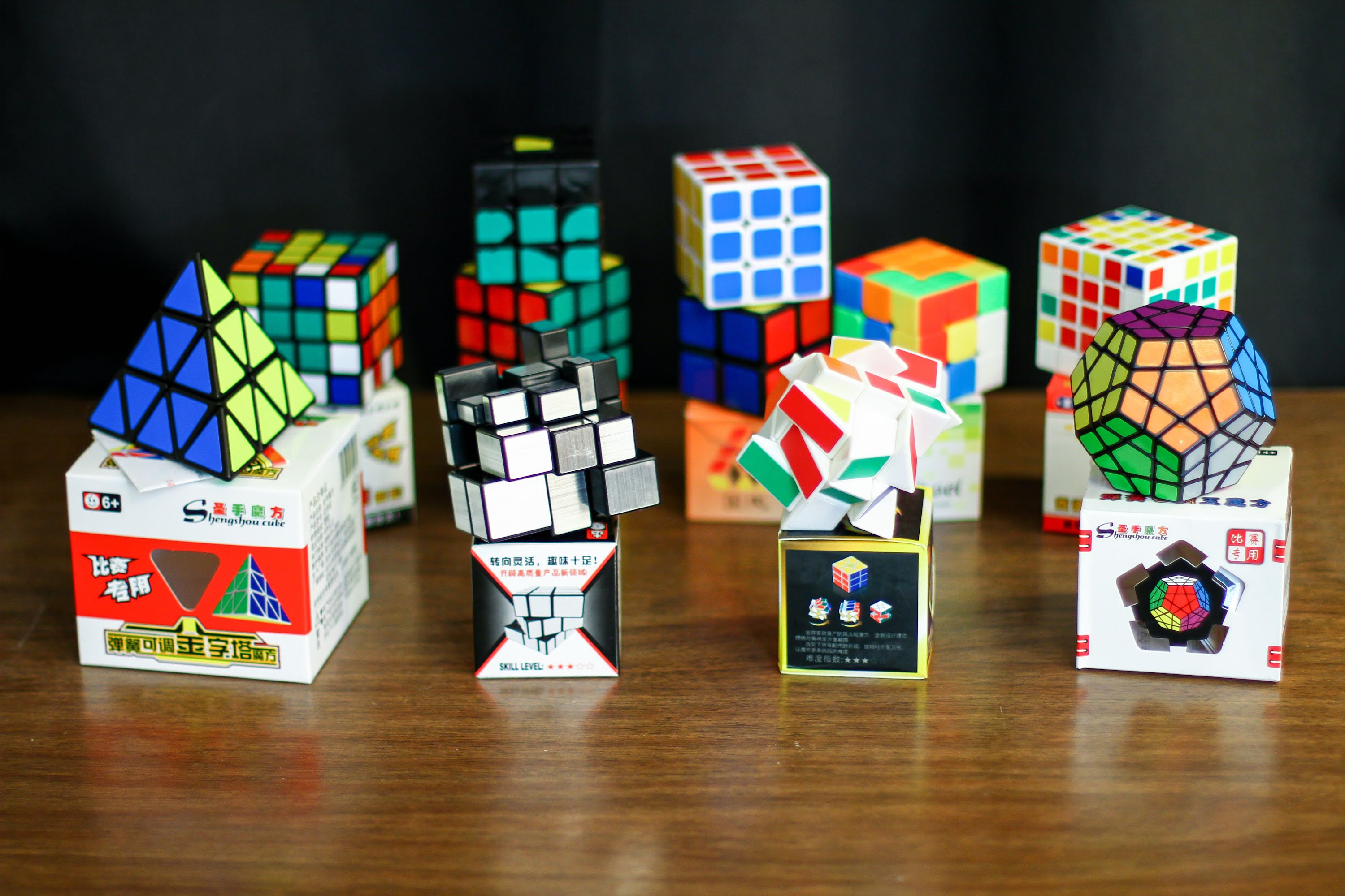Rubik Cube - HD Wallpaper 