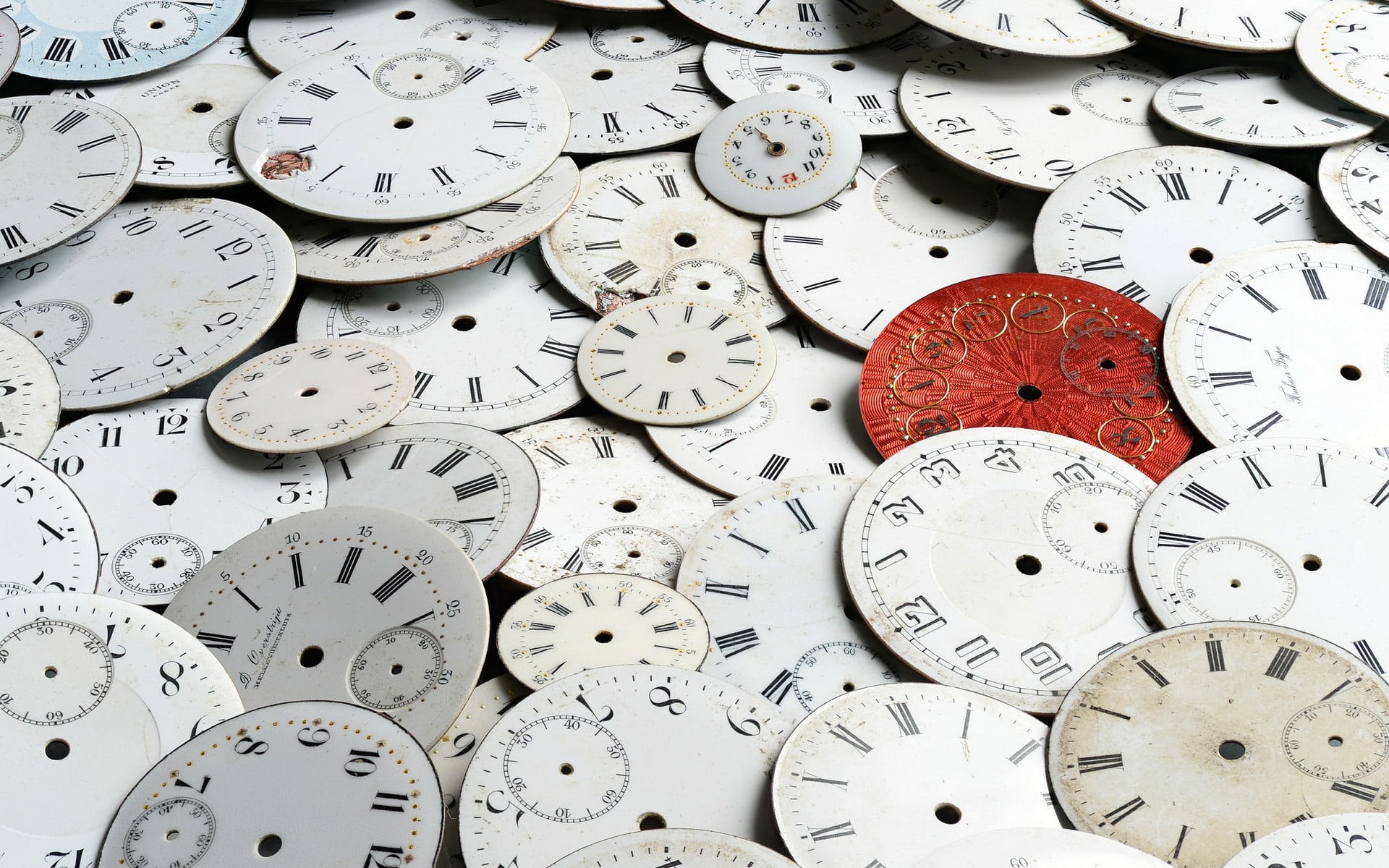 Clock - HD Wallpaper 
