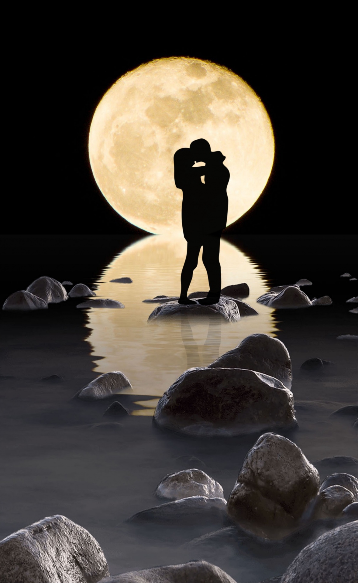 Couple Kiss Moon Free Photo - Romantic Couple In Moonlight - HD Wallpaper 