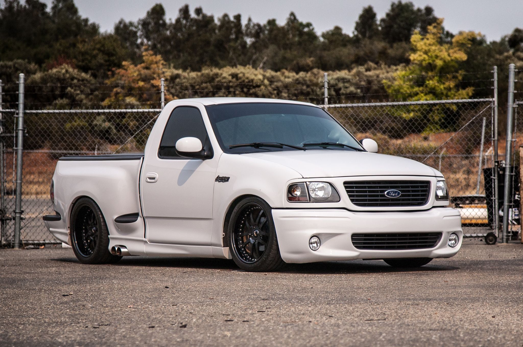 Ford Lightning Black Wheels 2048x1360 Wallpaper Teahub Io