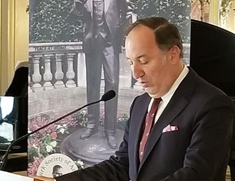 Gentleman - HD Wallpaper 