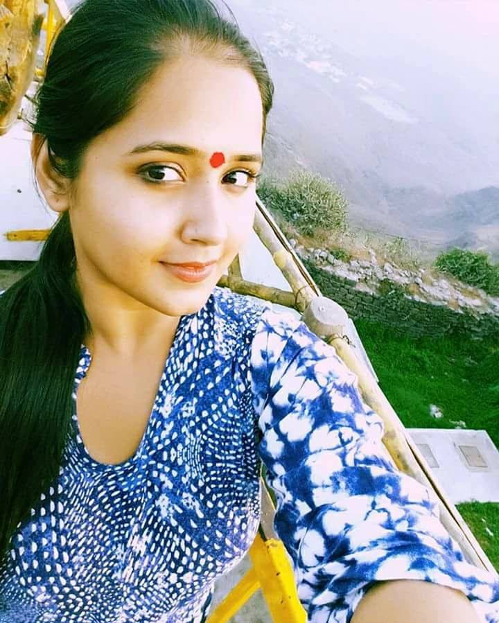 Kajal Raghwani Wiki, Biography, Age, Height, Weight, - Kajal Raghwani Age Biography - HD Wallpaper 