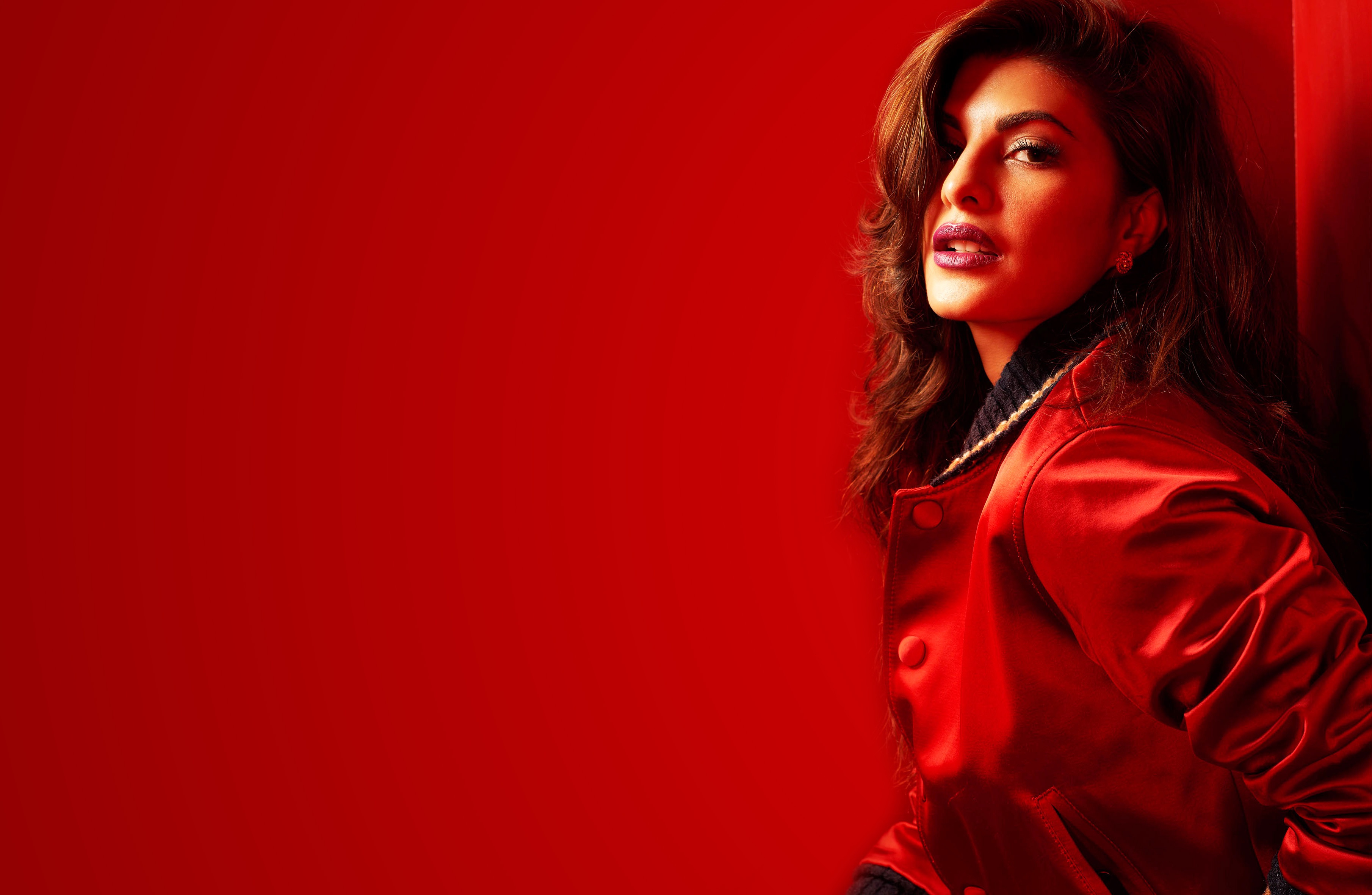 Jacqueline Fernandez Hd Red Lipstick - HD Wallpaper 