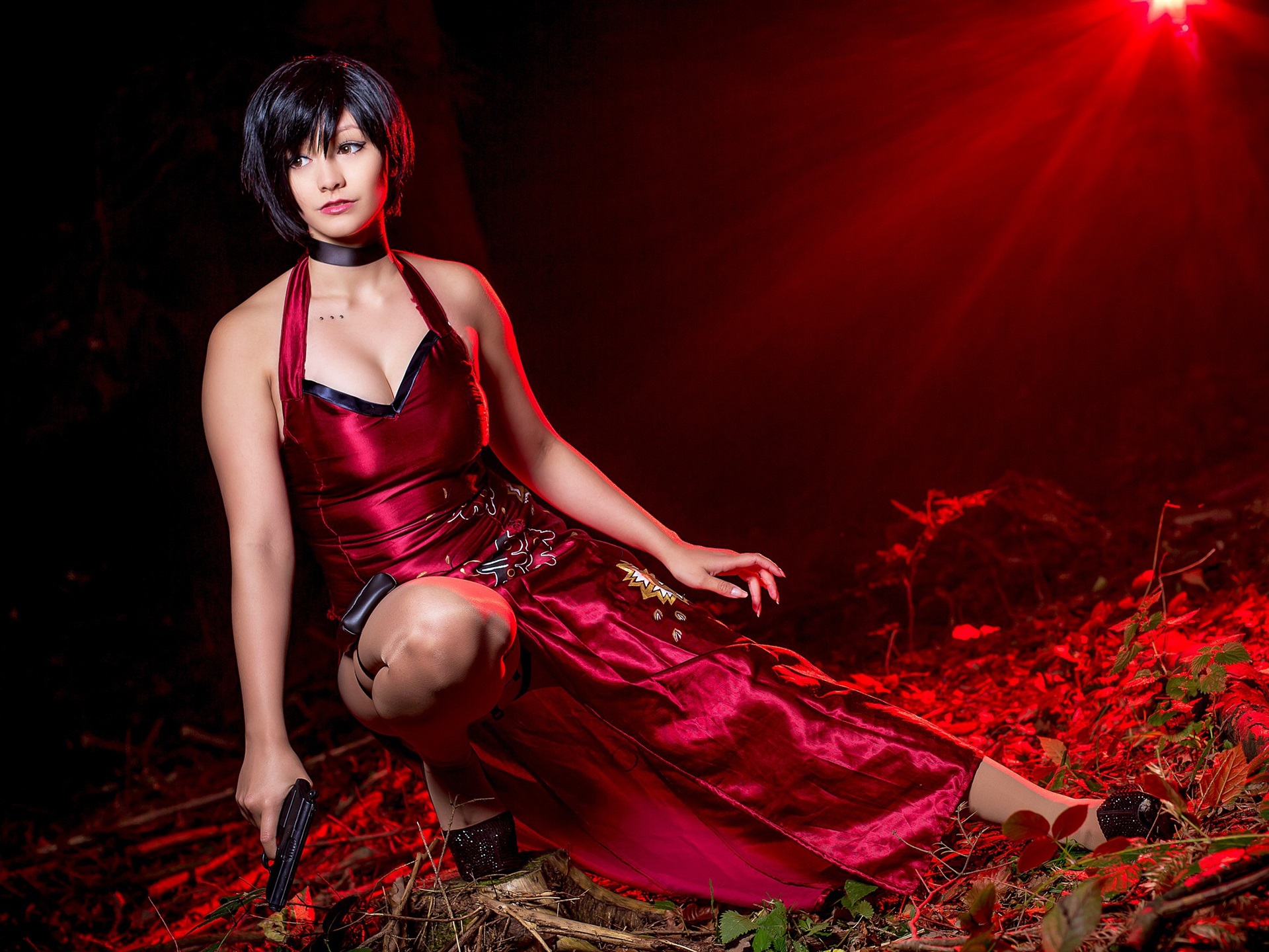 Wallpaper Resident Evil 4 Cosplay Girl Ada Wong Sexy 19x1440 Wallpaper Teahub Io