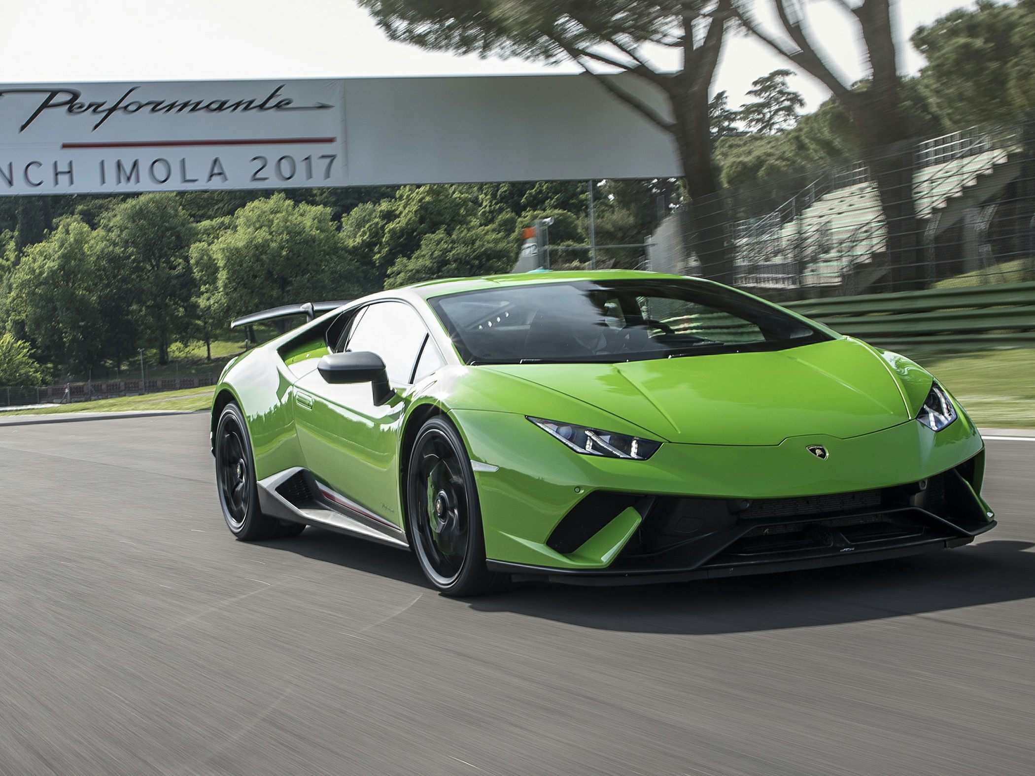 13 Best 2019 Lamborghini Huracan Wallpaper - 2019 Lamborghini Huracan Performante - HD Wallpaper 