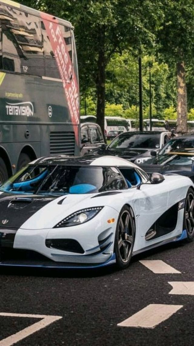 Koenigsegg Agera Rs Phone - HD Wallpaper 