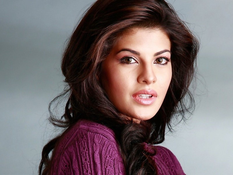 Beautiful New Actress Jacqueline Fernandez Closeup - Jacqueline Fernandez - HD Wallpaper 