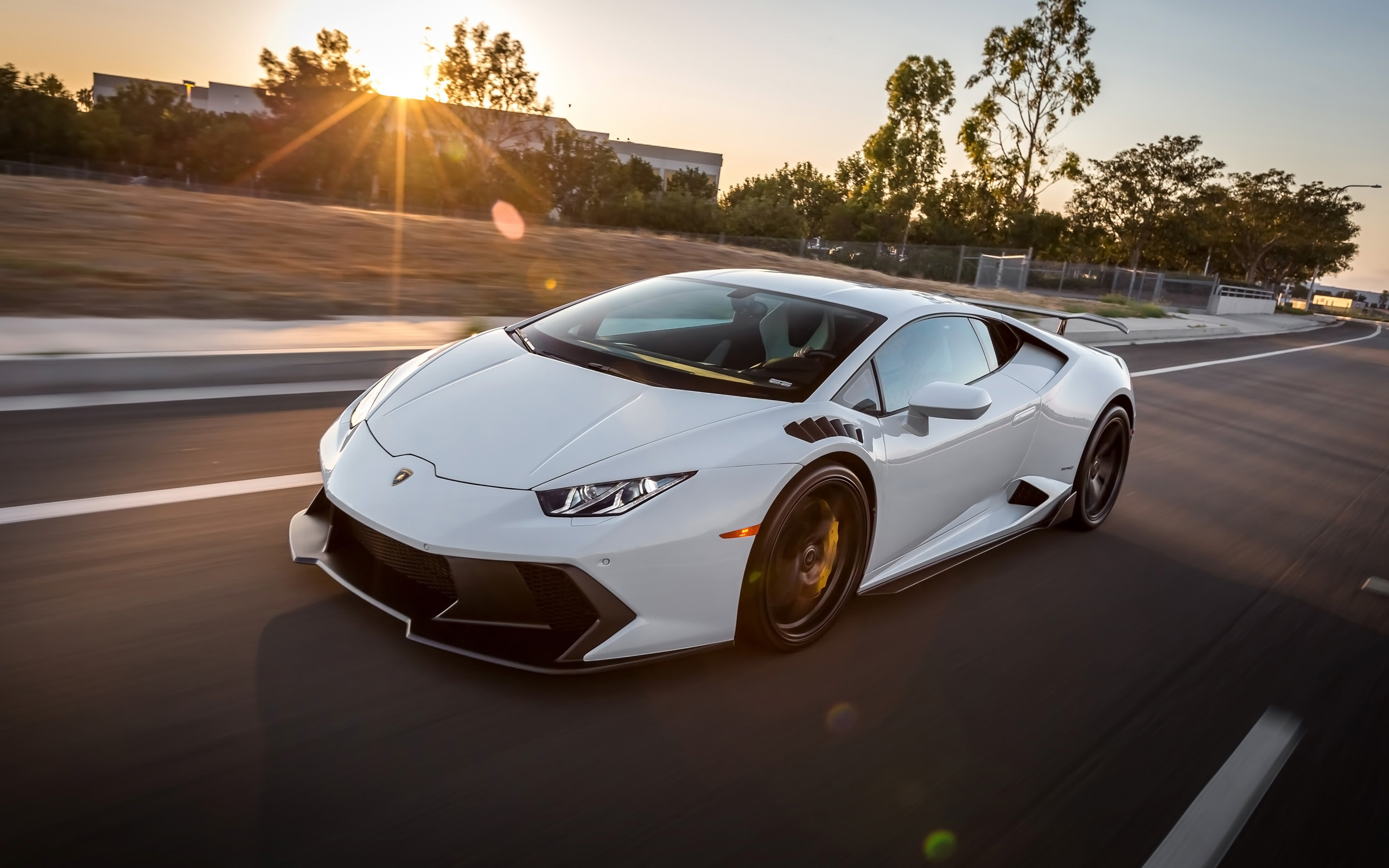 Automotive / Cars / Lamborghini Huracan Wallpaper 
 - Lamborghini Huracan 2018 Hd - HD Wallpaper 