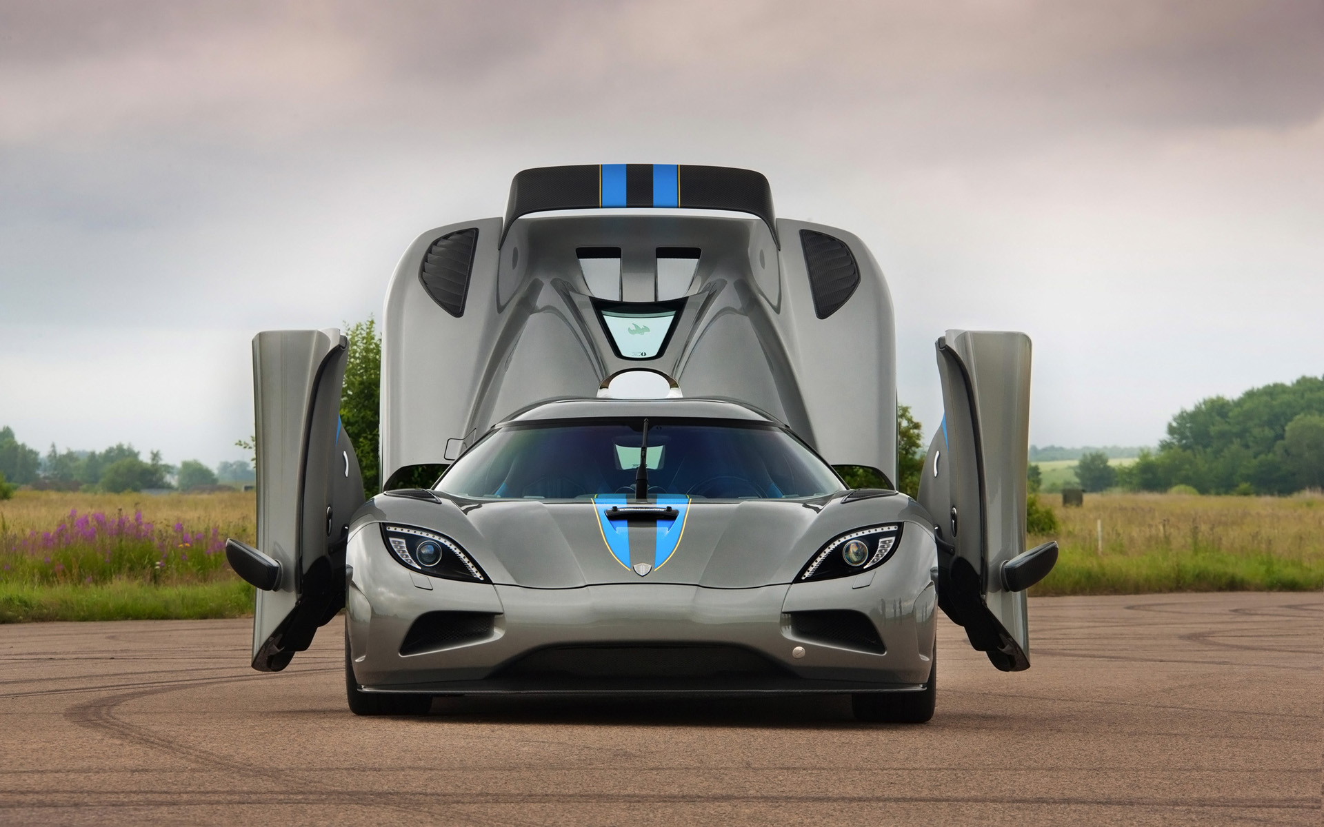 2013 Koenigsegg Agera Thumbnail Image - Koenigsegg Agera R 2014 - HD Wallpaper 