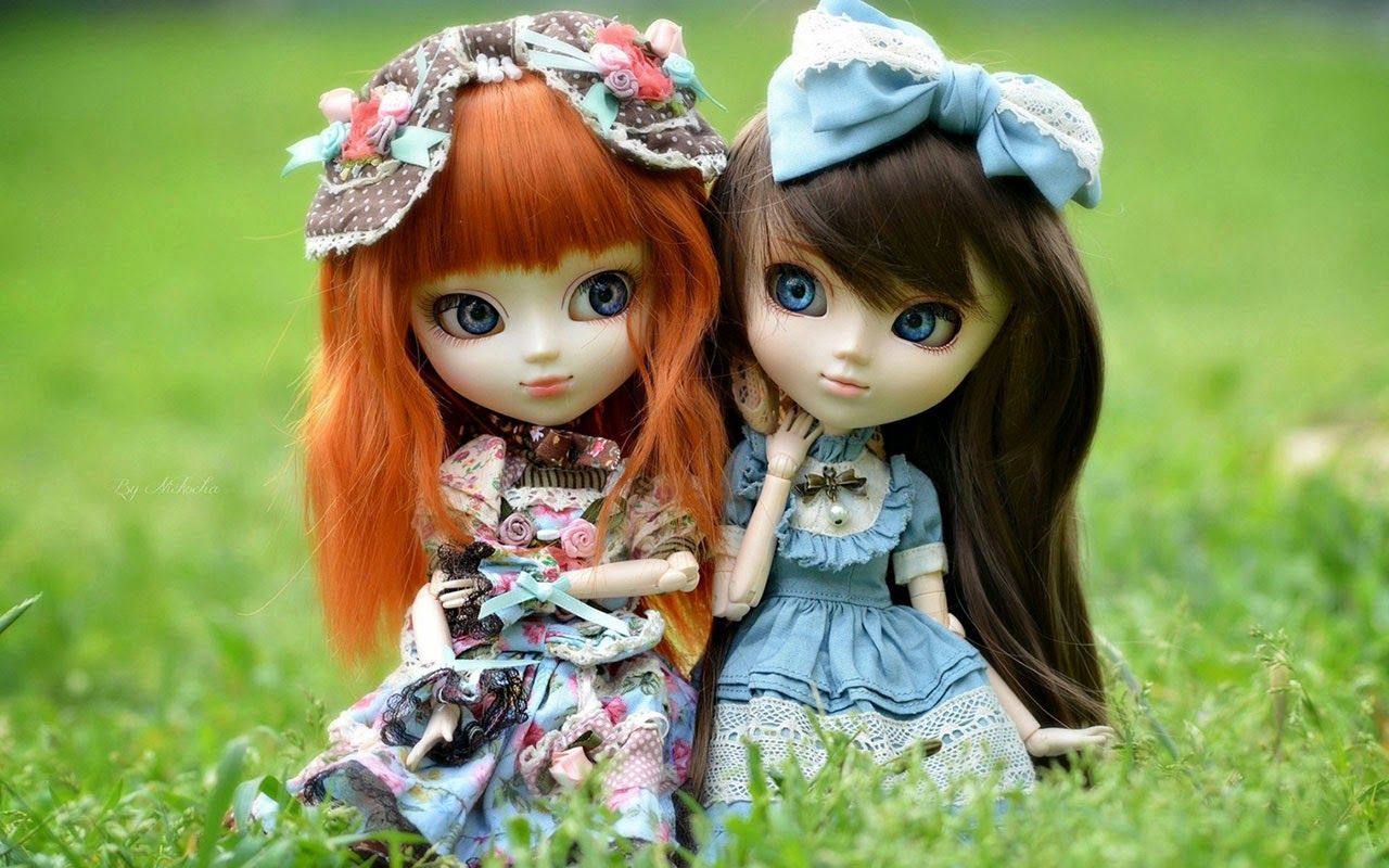 Two Cute Girl Dolls - HD Wallpaper 