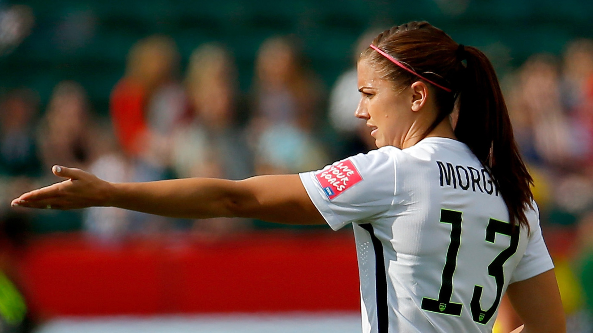 Alex Morgan Wallpaper Pc - HD Wallpaper 