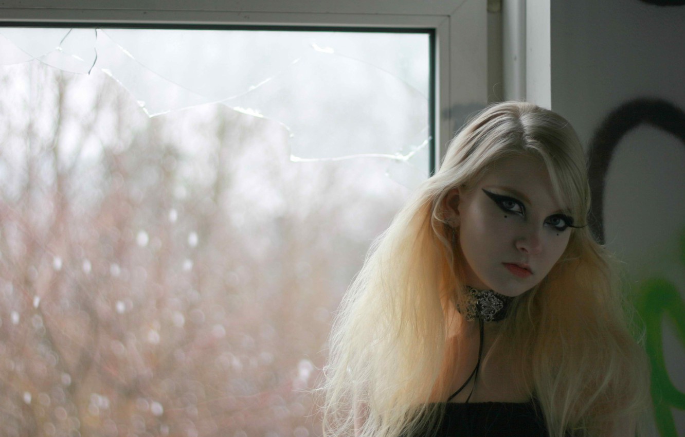 Photo Wallpaper Blonde, Black Dress, Maria Amanda, - Girl - HD Wallpaper 