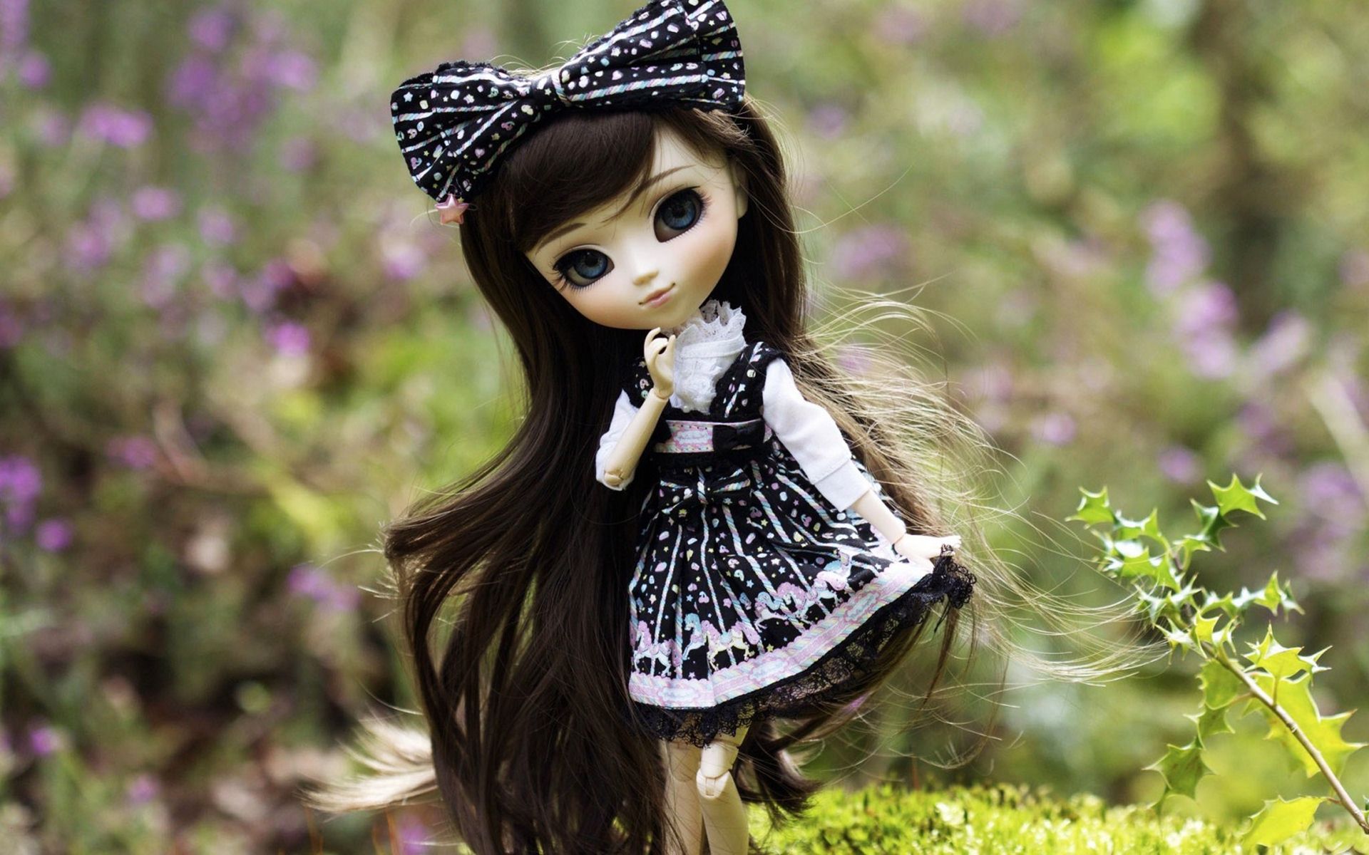 Pretty Toy Doll Wallpaper - HD Wallpaper 