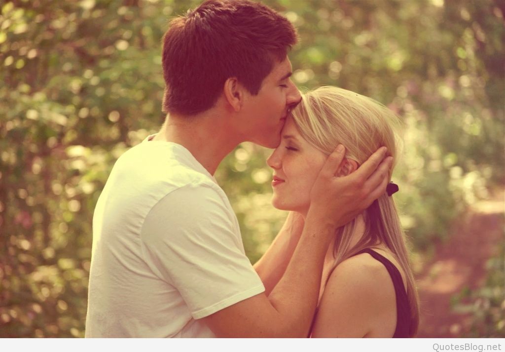 Boy And Girl Kissing Tumblr