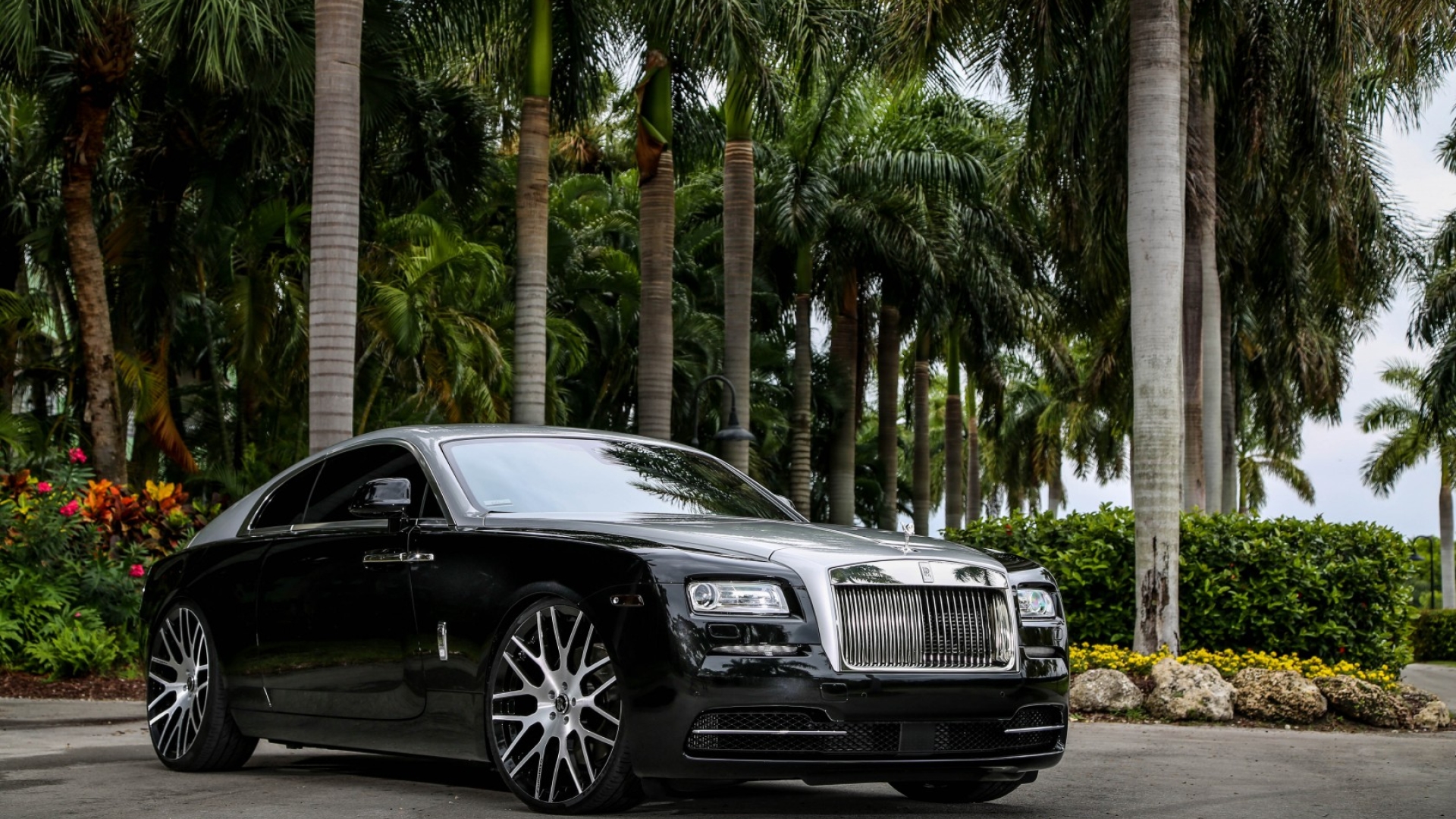 Rolls Royce With Forgiatos - HD Wallpaper 