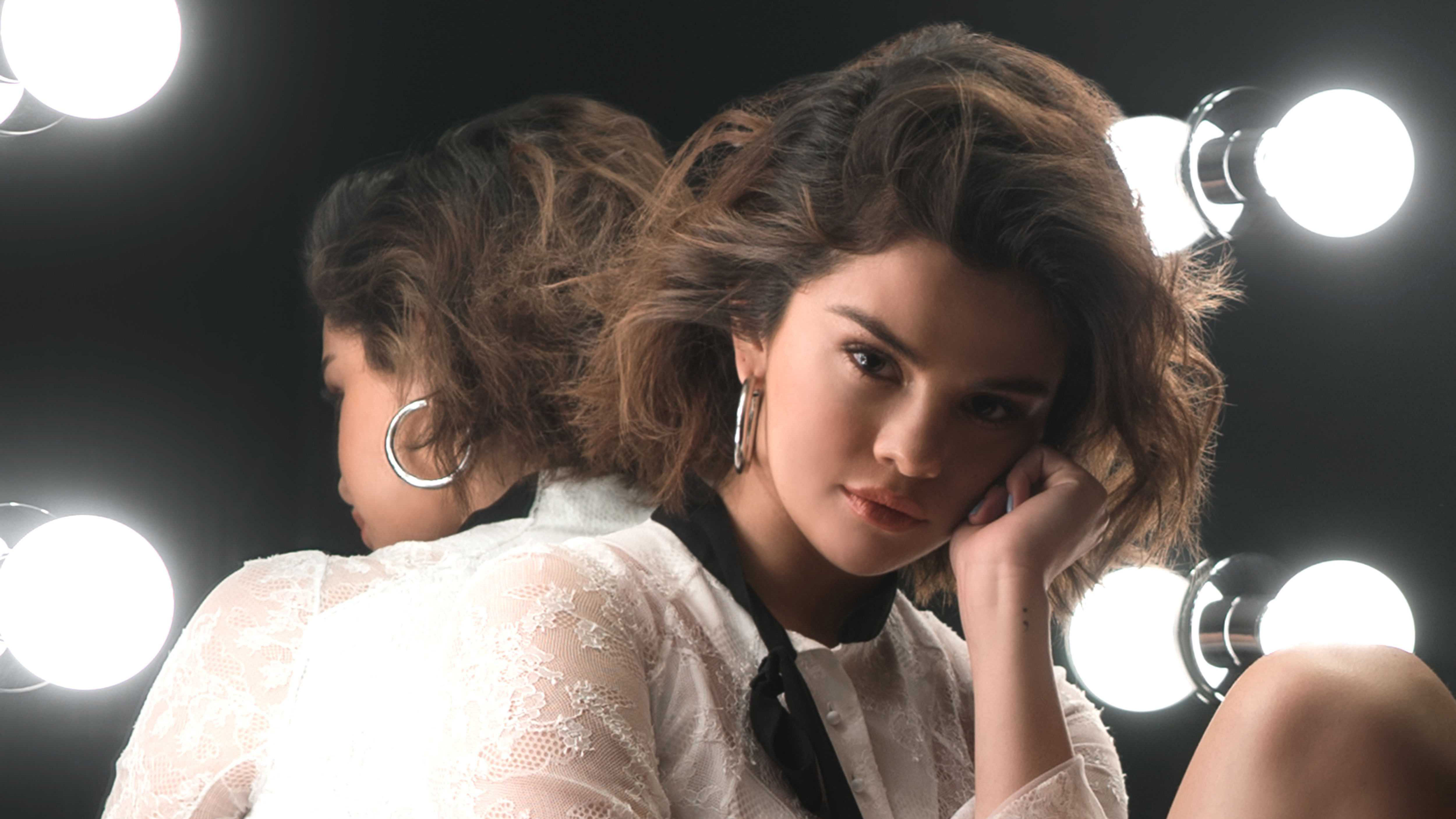 Selena Gomez 5000x2813 Wallpaper Teahub Io