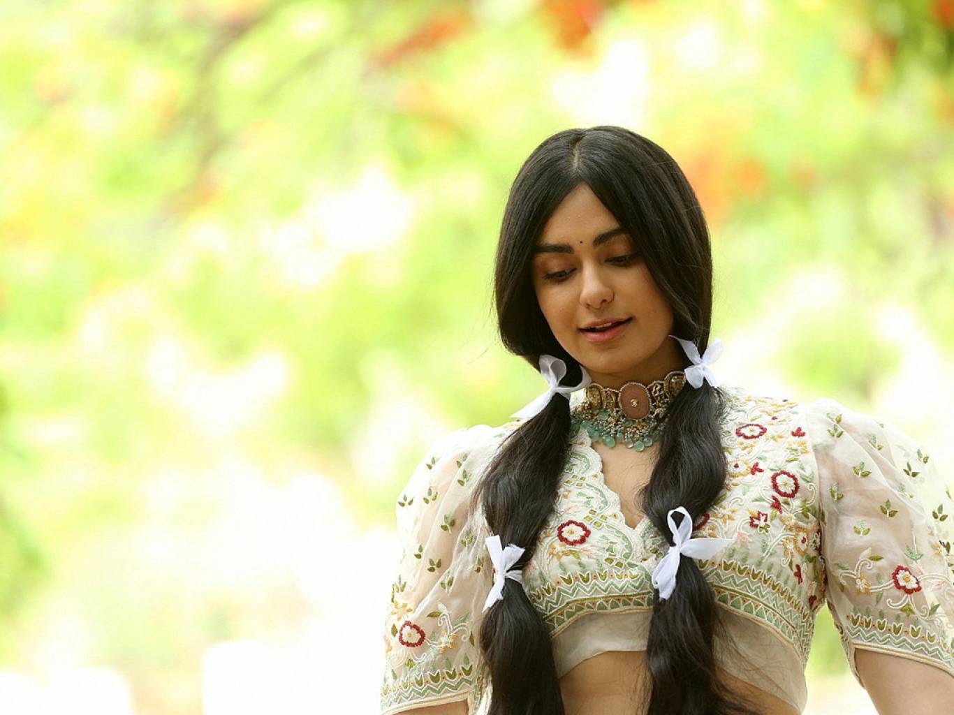 Adah Sharma Wallpapers - Adah Sharma - 1366x1024 Wallpaper - teahub.io