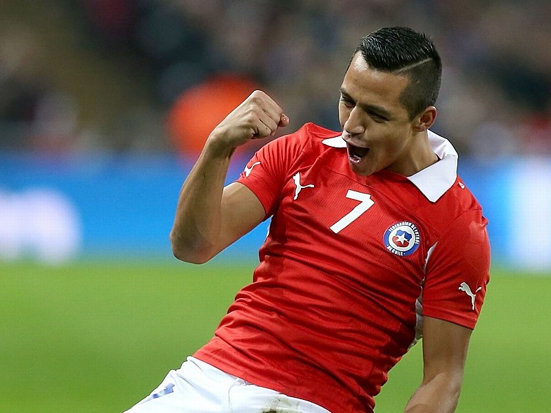 Alexis Sanchez World Cup 2014 Wallpaper - Best Player In Chile - HD Wallpaper 