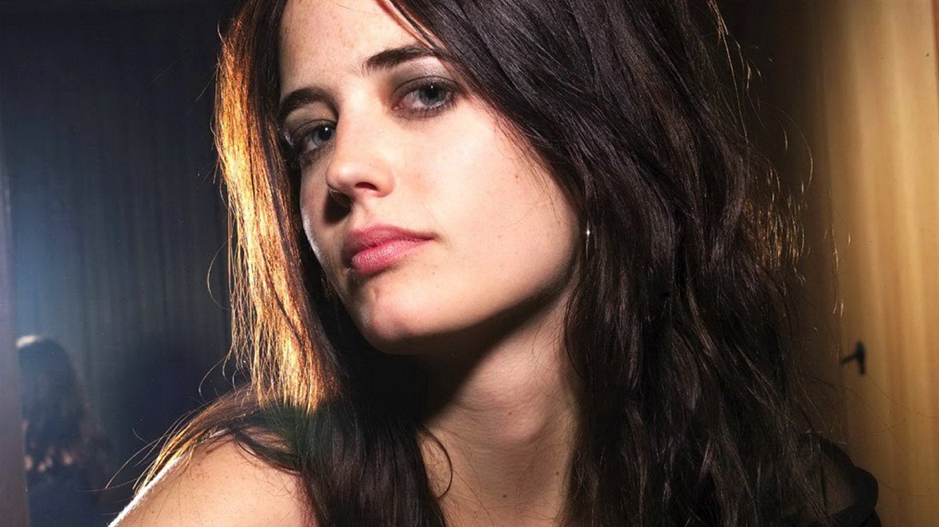 Eva Green - HD Wallpaper 