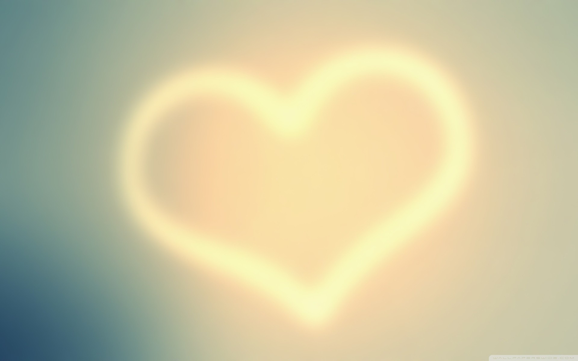 Heart Shape Wallpaper - HD Wallpaper 