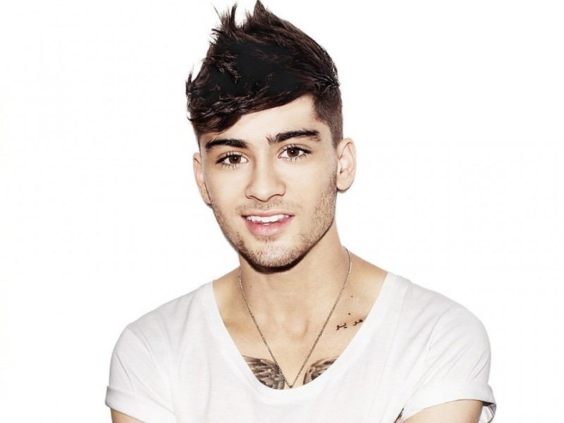 Zayn Malik Celeb Wallpaper - Zayn Malik - HD Wallpaper 