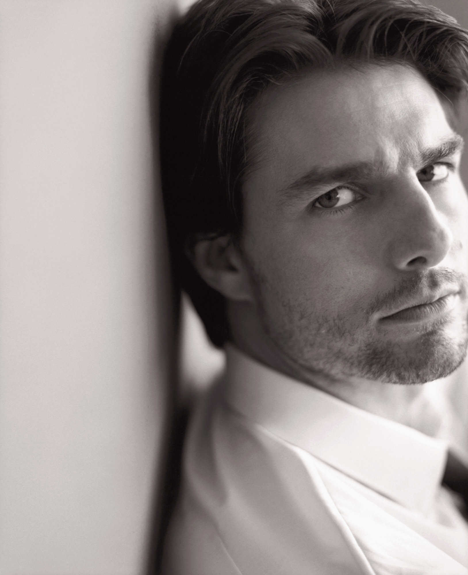 Tom Cruise - HD Wallpaper 