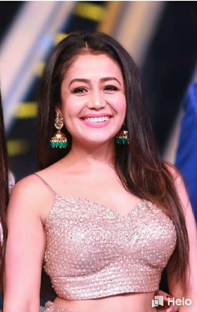 Neha Kakkar Indian Idol Grand Finale - 640x1015 Wallpaper Neha Kakkar Indian Idol Grand Finale - 640x1015 Wallpaper