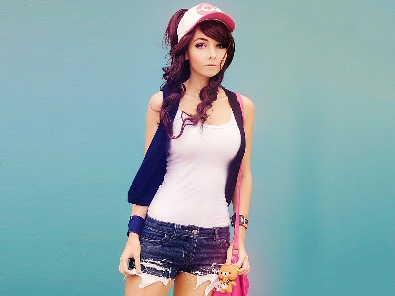 Ash Cosplay Girl Wallpaper - Pokemon Black And White Cosplay - HD Wallpaper 