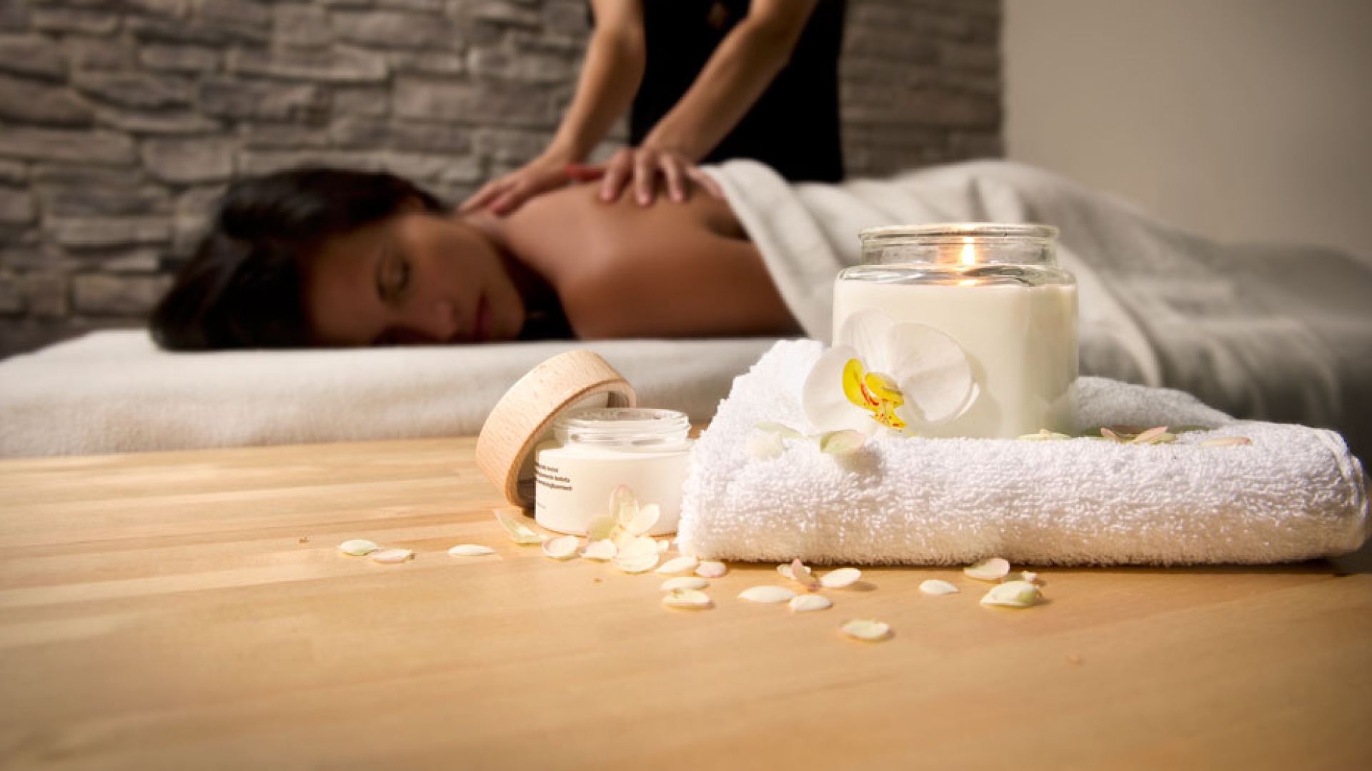 Body Treatment - HD Wallpaper 