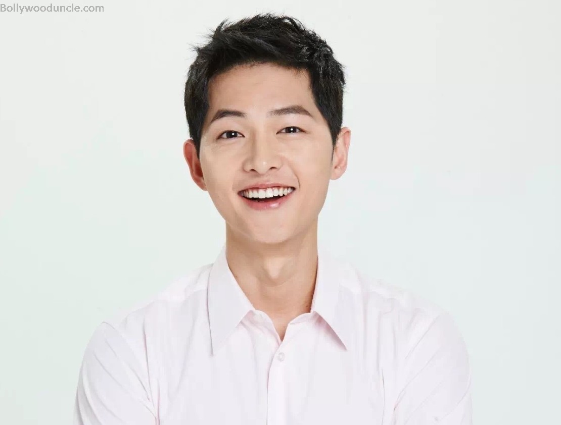 Song Joong Ki In Descendants Of The Sun - Artis Cowok Korea Song Joong Ki - HD Wallpaper 