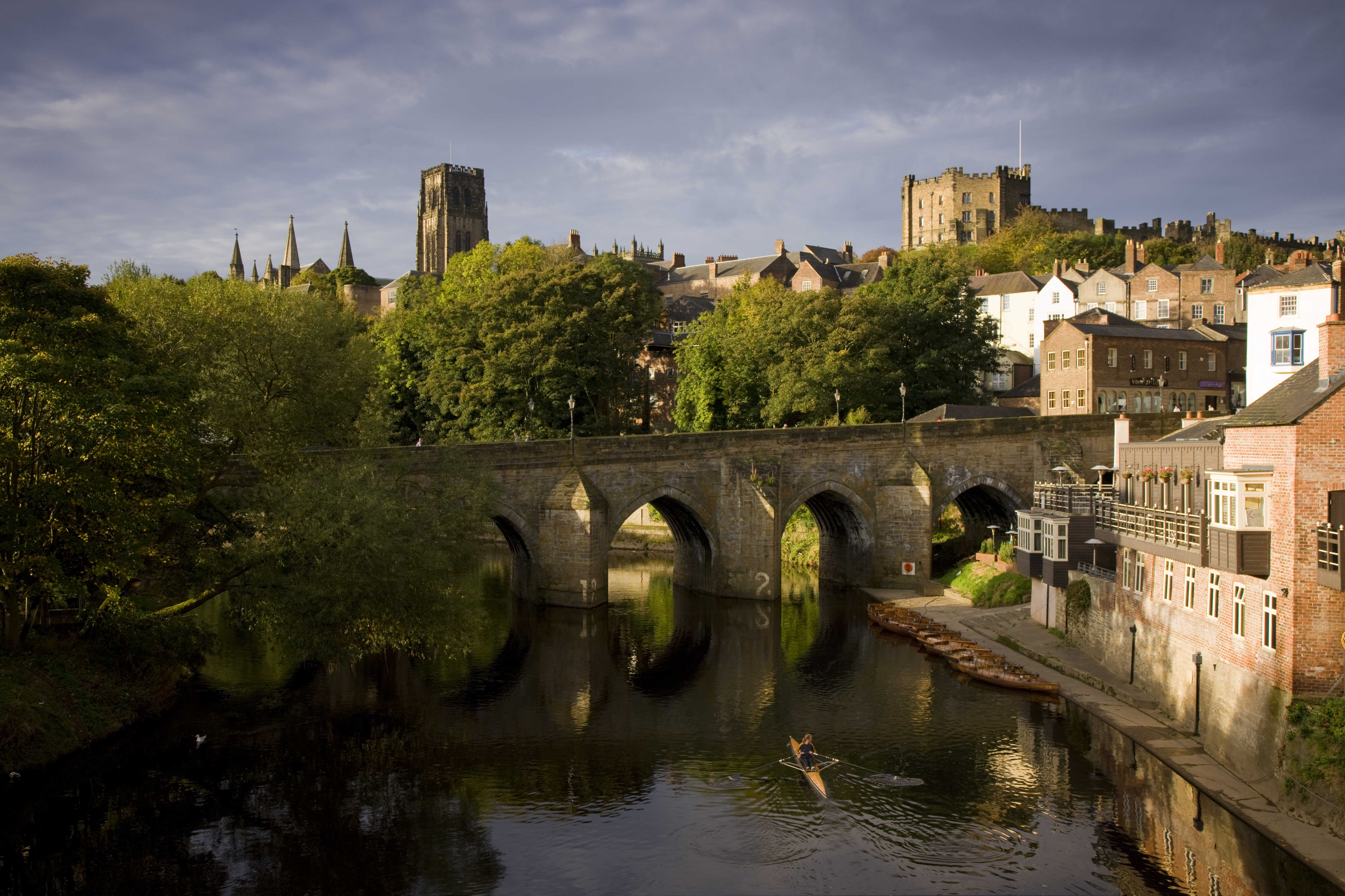 Durham City Uk Cathedral - HD Wallpaper 
