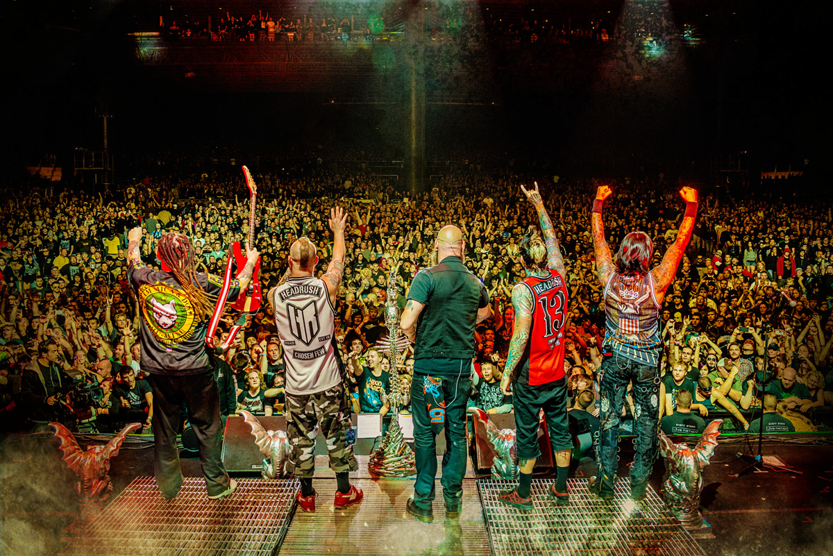 Концерт Five Finger Death Punch - HD Wallpaper 