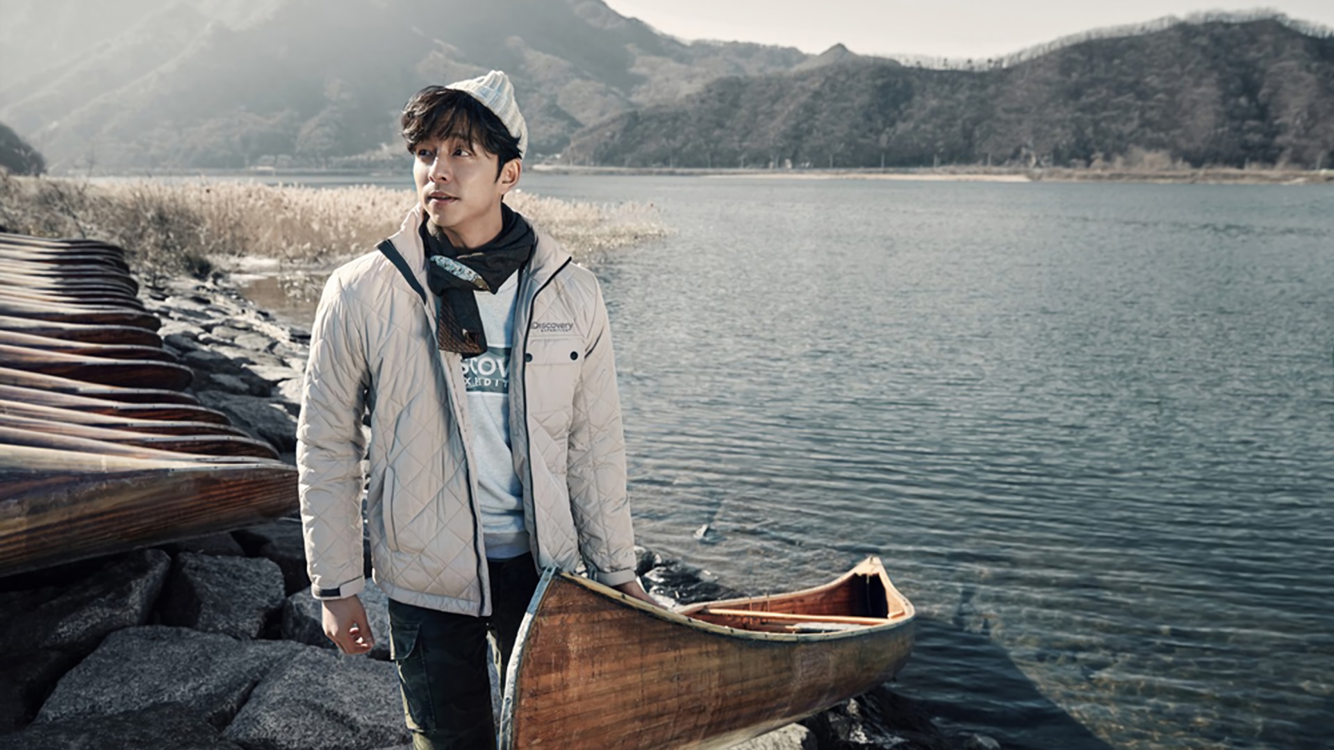 Goong Yoo - Gong Yoo Wallpaper Desktop - HD Wallpaper 