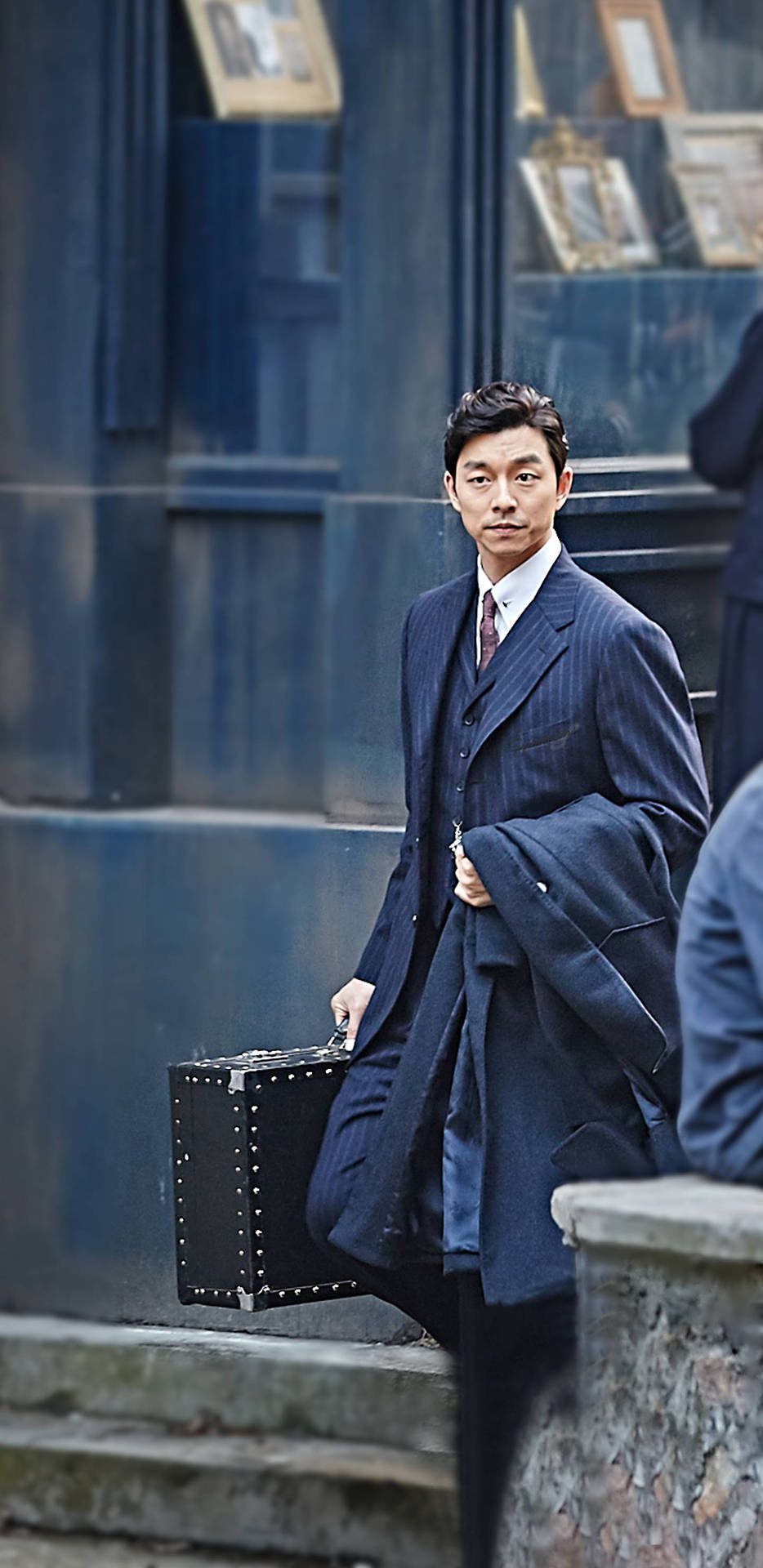 Gong Yoo Age Of Shadows - HD Wallpaper 