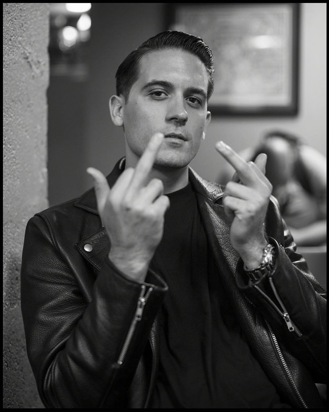 G Eazy Middle Finger - HD Wallpaper 