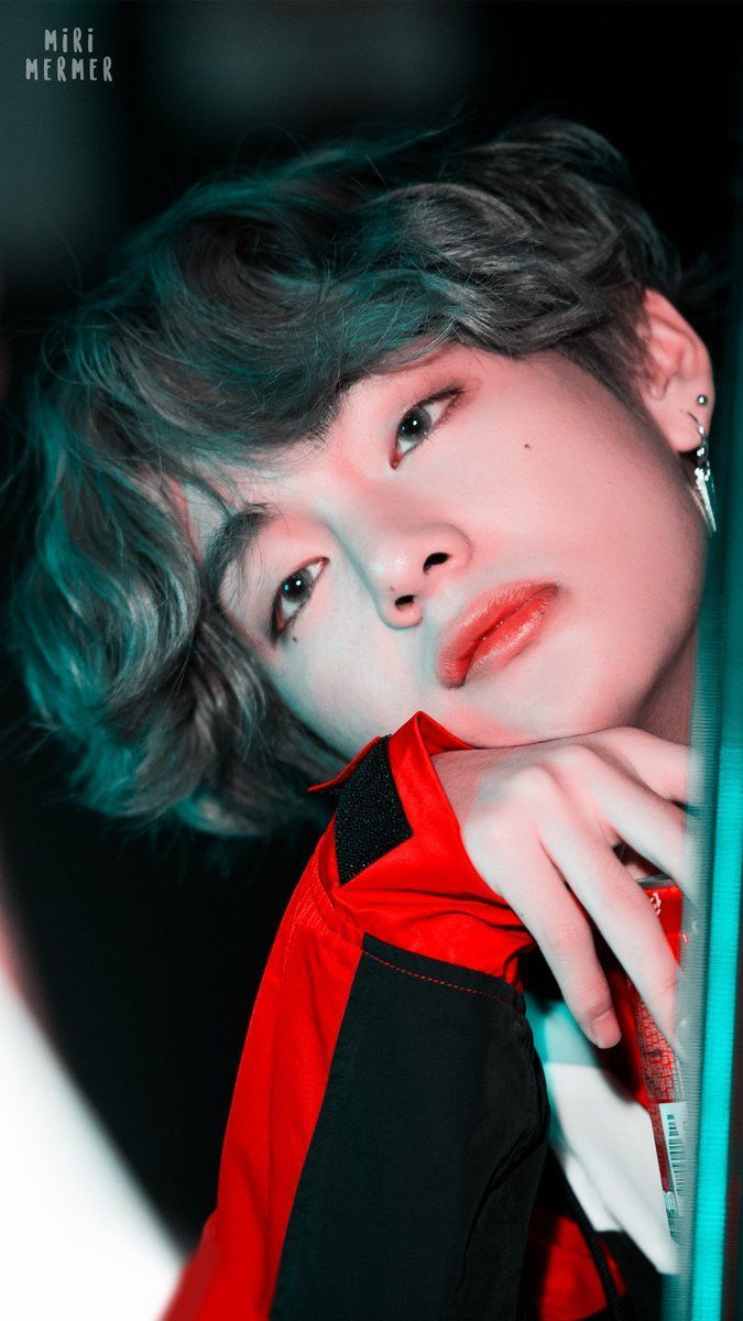 Kim Taehyung - HD Wallpaper 