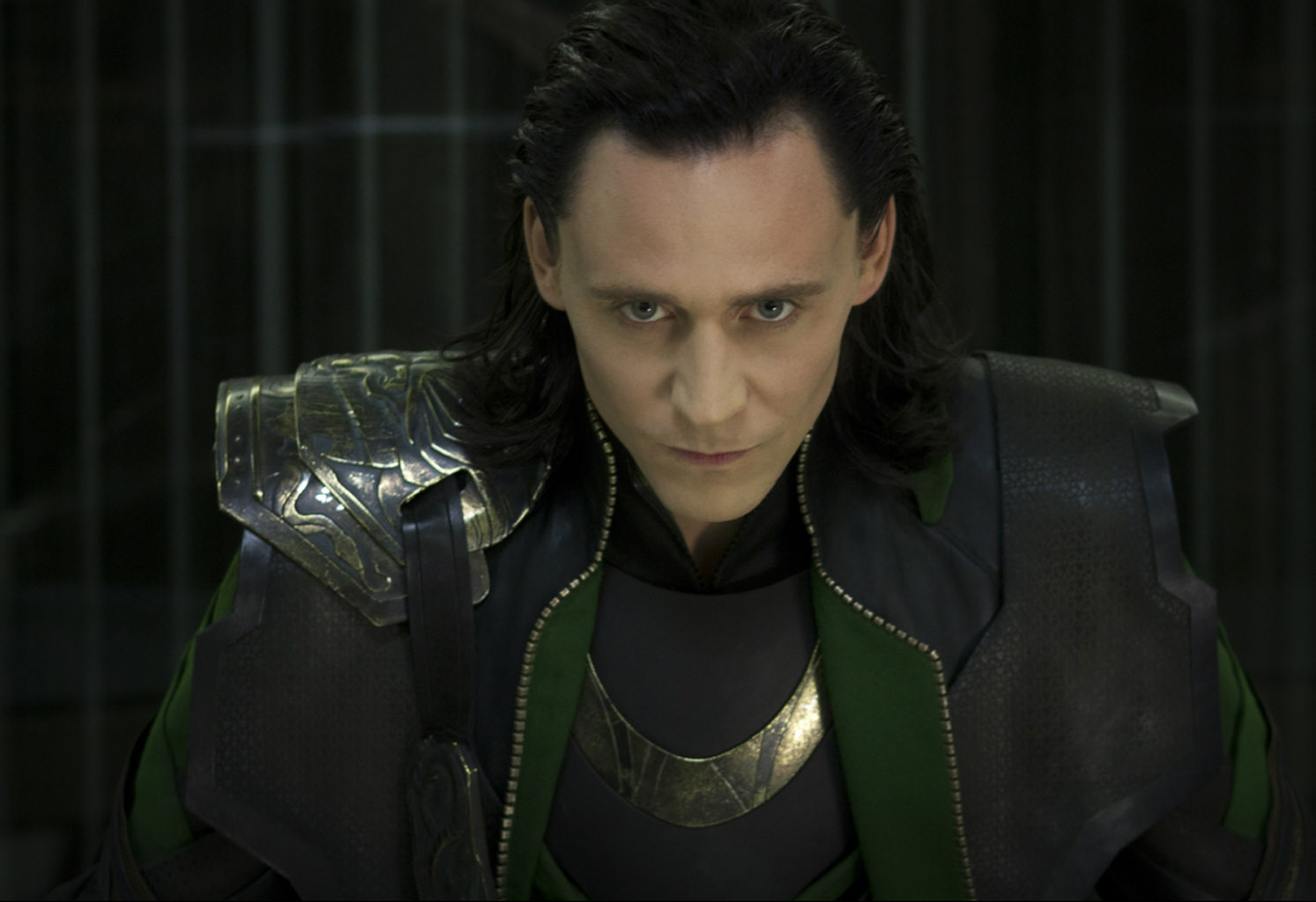 Thor The Dark World Loki - HD Wallpaper 