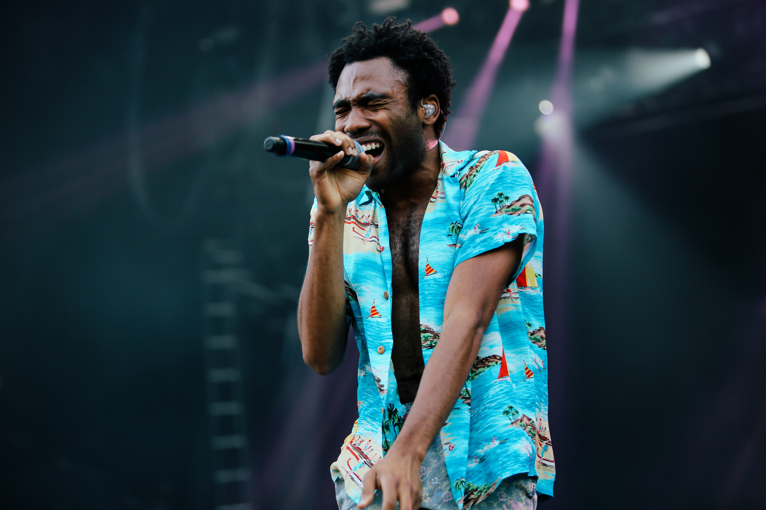 Childish Gambino Concert - HD Wallpaper 