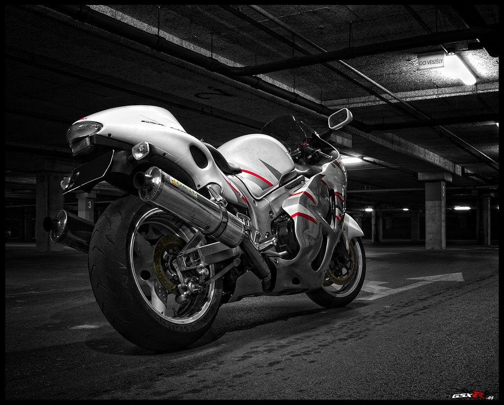 1300 R Hayabusa - HD Wallpaper 