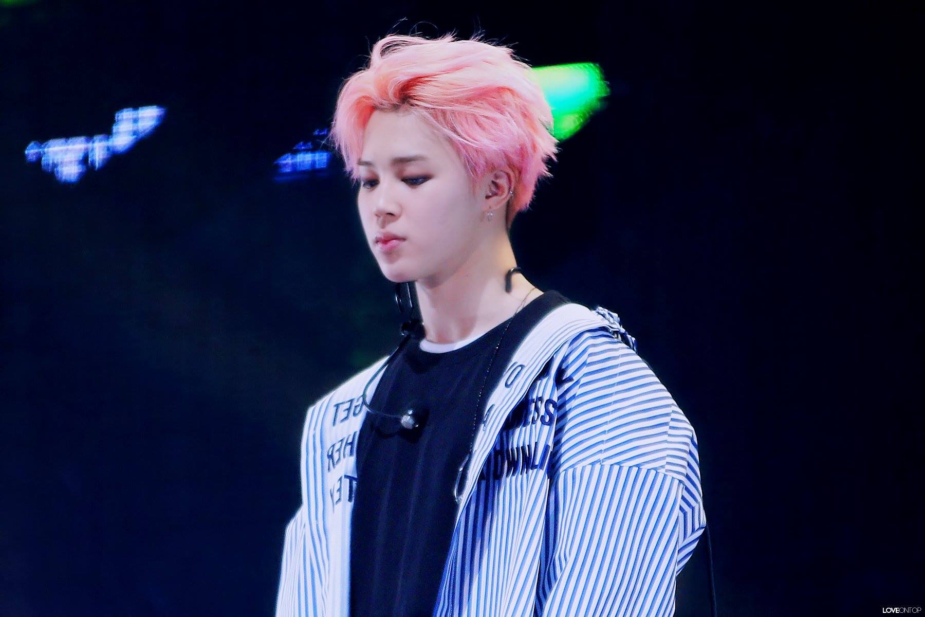 Park Jimin Pink Hair - HD Wallpaper 