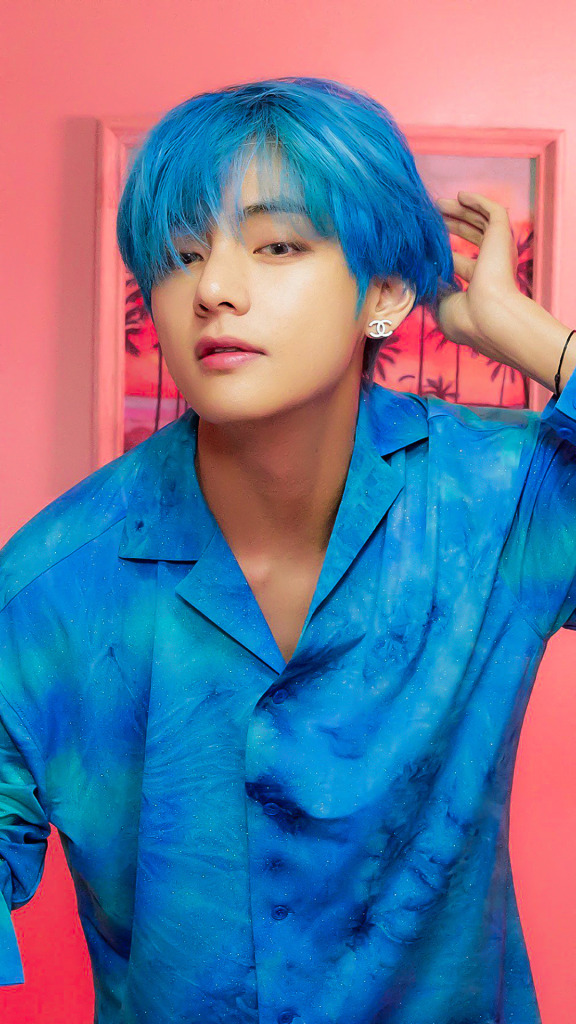 Phone Wallpaper - Kim Taehyung Blue Hair - HD Wallpaper 