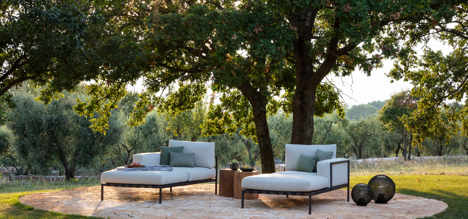 Natal Alu Outdoor Luxury Lounger Meridienne Left & - Tribu Natal Alu Meridienne - HD Wallpaper 