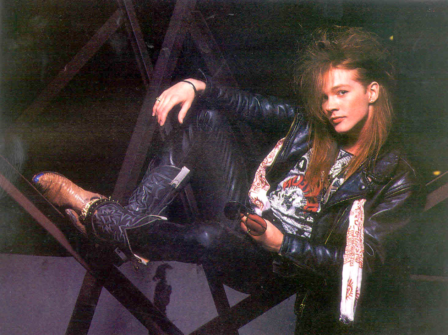 Ipad Wallpaper Guns N Roses Ipad - HD Wallpaper 